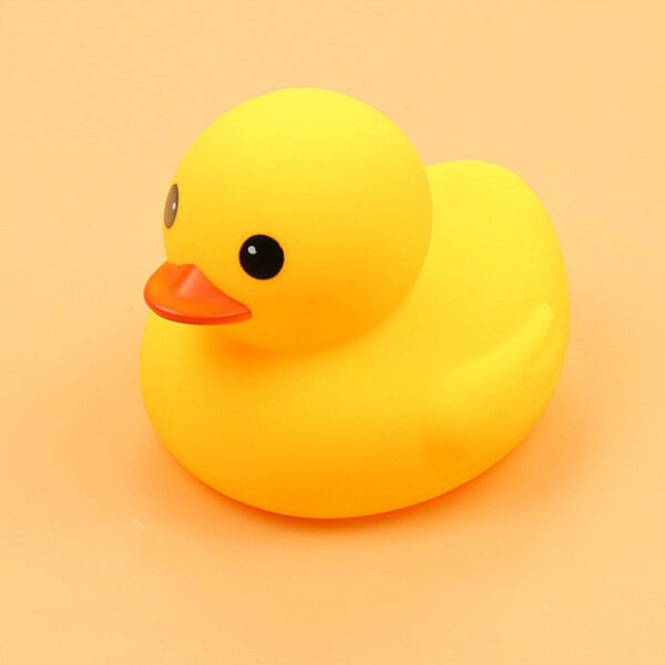 Patito de goma amarillo para la bañera