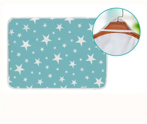 Alfrombilla cambiador portable bebe cuadrada color azul con estrellas