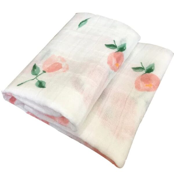 Manta de algodón de flores y rosas blancas