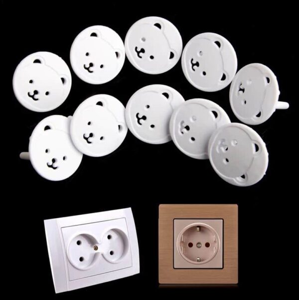 Protector de enchufes para bebes en forma de oso blanco